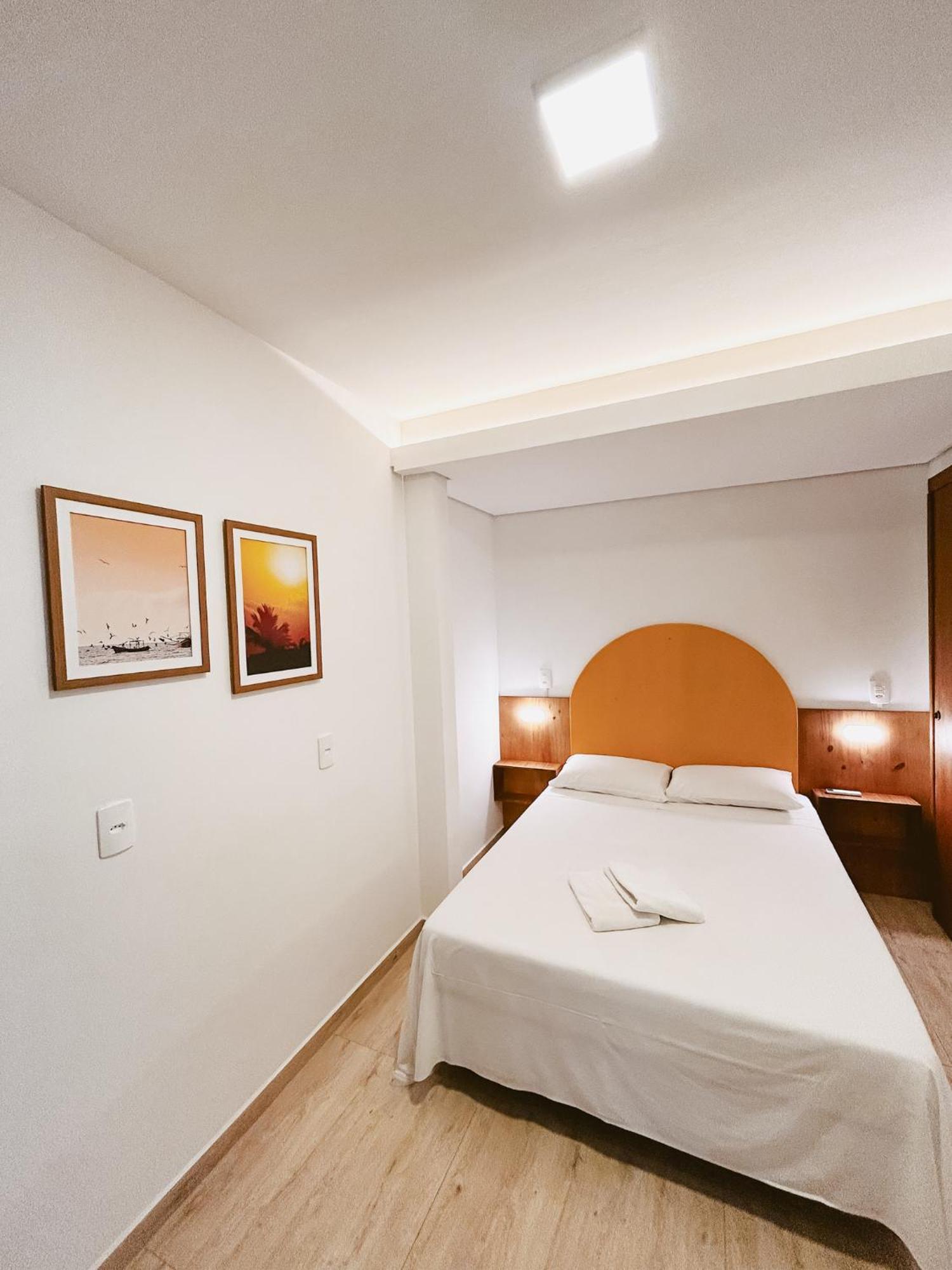 Babitonga Hostel - 100M Da Prainha Сан-Франсиску-ду-Сул Экстерьер фото