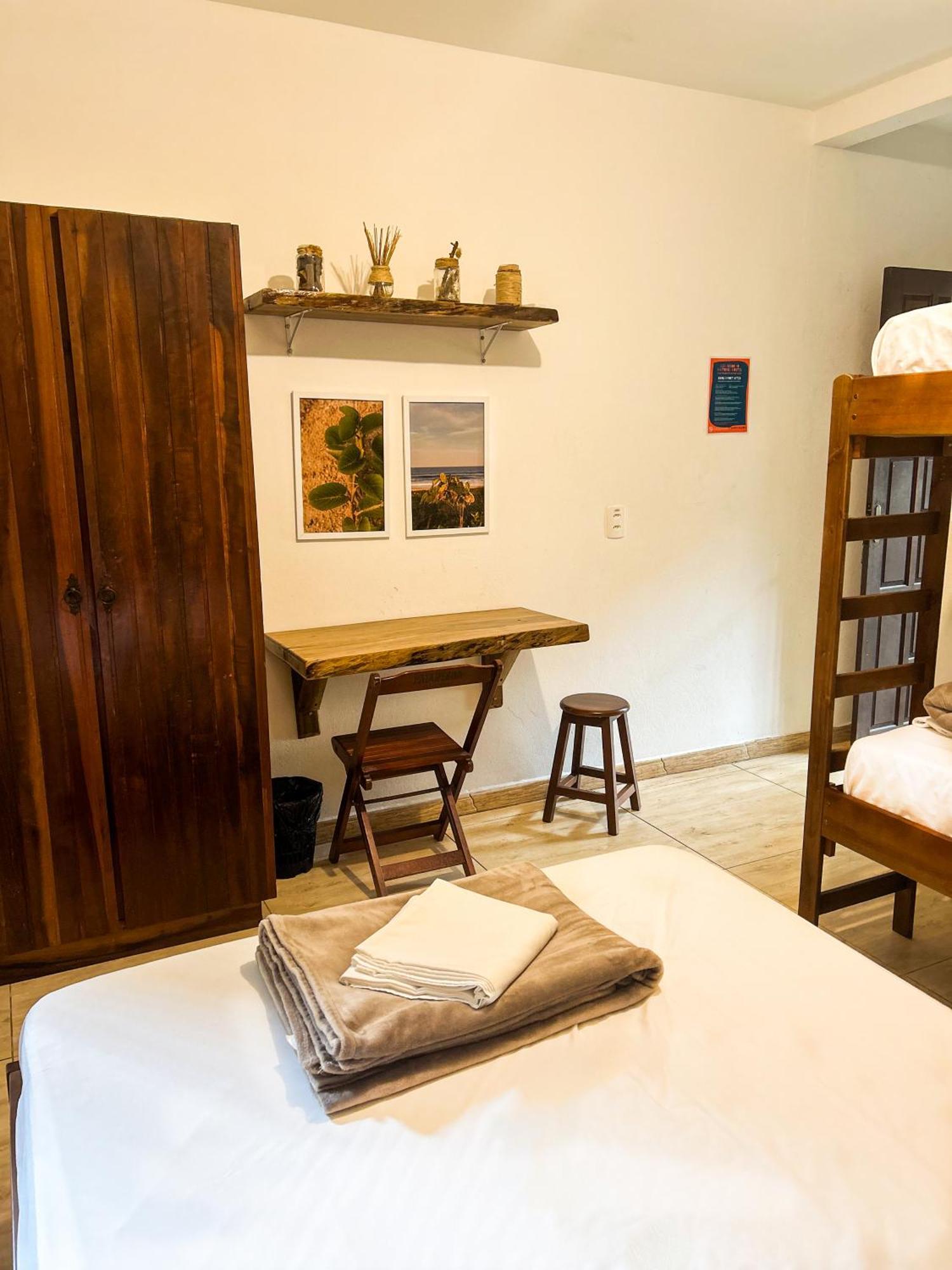 Babitonga Hostel - 100M Da Prainha Сан-Франсиску-ду-Сул Экстерьер фото